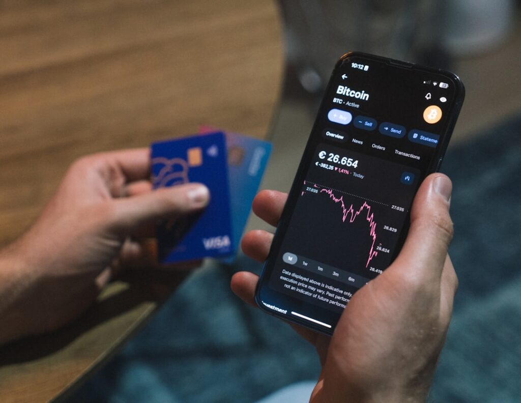 How to pay off credit card debt with a structured payoff plan