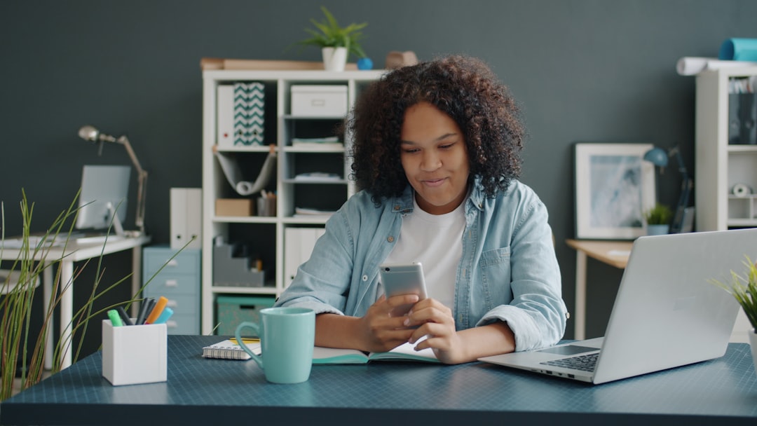 work from home side hustle desk setup for earning extra income